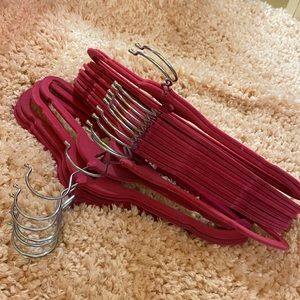 20 Pink ClothingHangers